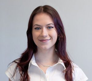 Nora Sipchen headshot