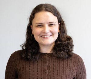 Cate Cabri headshot