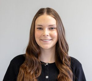 Jenna Szczepanski headshot
